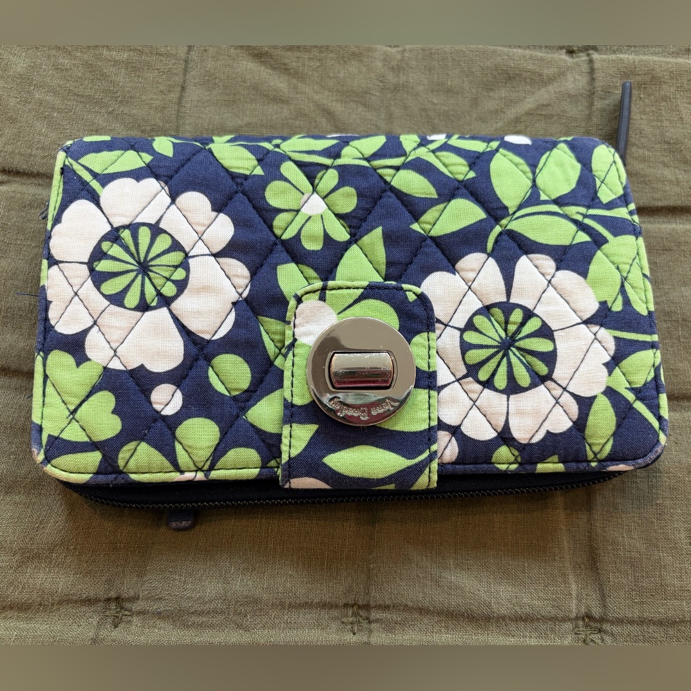 Vera Bradley turnlock wallet, Lucky You, used